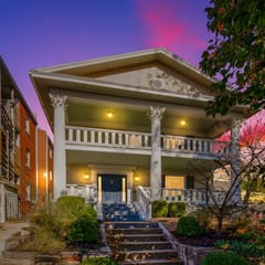 BWH · Chic 4BR 3BA Historic Home Near Country Club Plaza