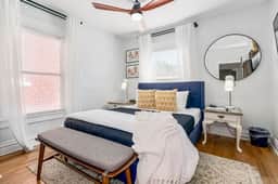 BEH · Spacious 4BR Near Plaza & Westport | Ideal for Groups & Gatherings - Image 5