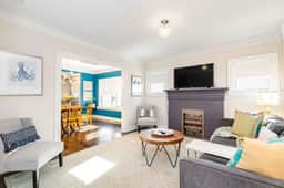 Forest Avenue Flat (1st Floor Apt) · 2BR | 2 Private Baths | Extended Stays - Image 2