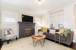 Forest Avenue Flat (1st Floor Apt) · 2BR | 2 Private Baths | Extended Stays - Image 5