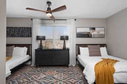Hunter House · Modern Escape: 5BR/2.5BA Near St. Louis Must-Sees - Image 5