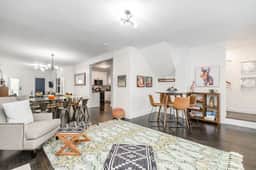 Sewille House · 5BR/5BA · Private Bath Every Room, Hyde Park KC | Sleeps 16 - Image 2