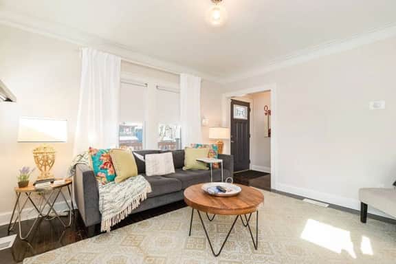 Forest Avenue Flat (1st Floor Apt) · 2BR | 2 Private Baths | Extended Stays - Image 4