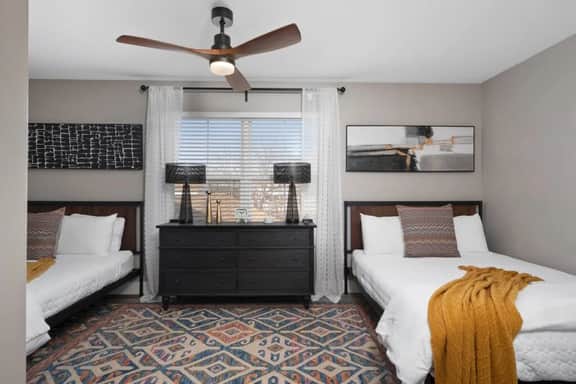 Hunter House · Modern Escape: 5BR/2.5BA Near St. Louis Must-Sees - Image 5