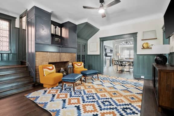Luxury Living: Grand 7BR/5BA near Everything - Image 2